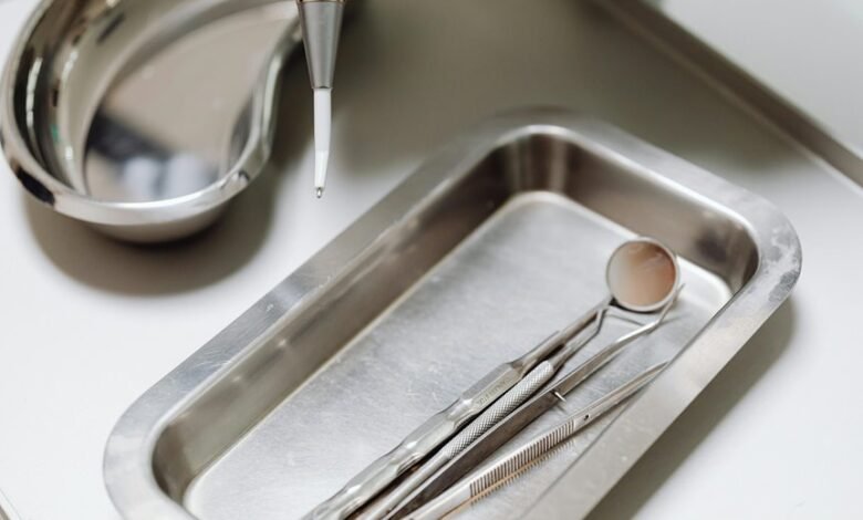curved artery forceps applications
